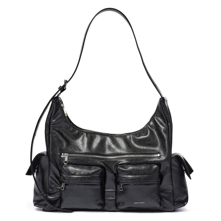 pocket mug bag L goat black