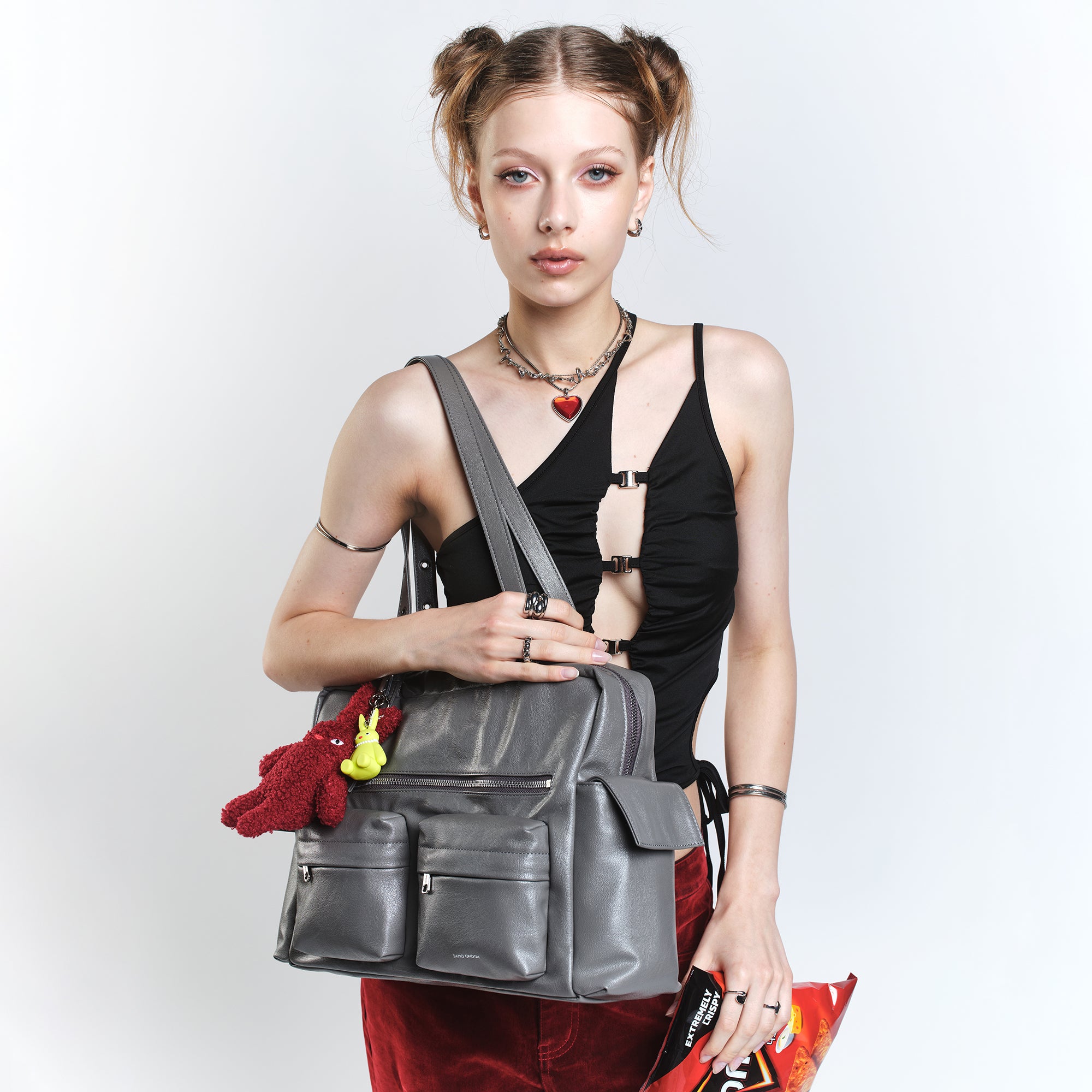 pocket utility bag L goat gray