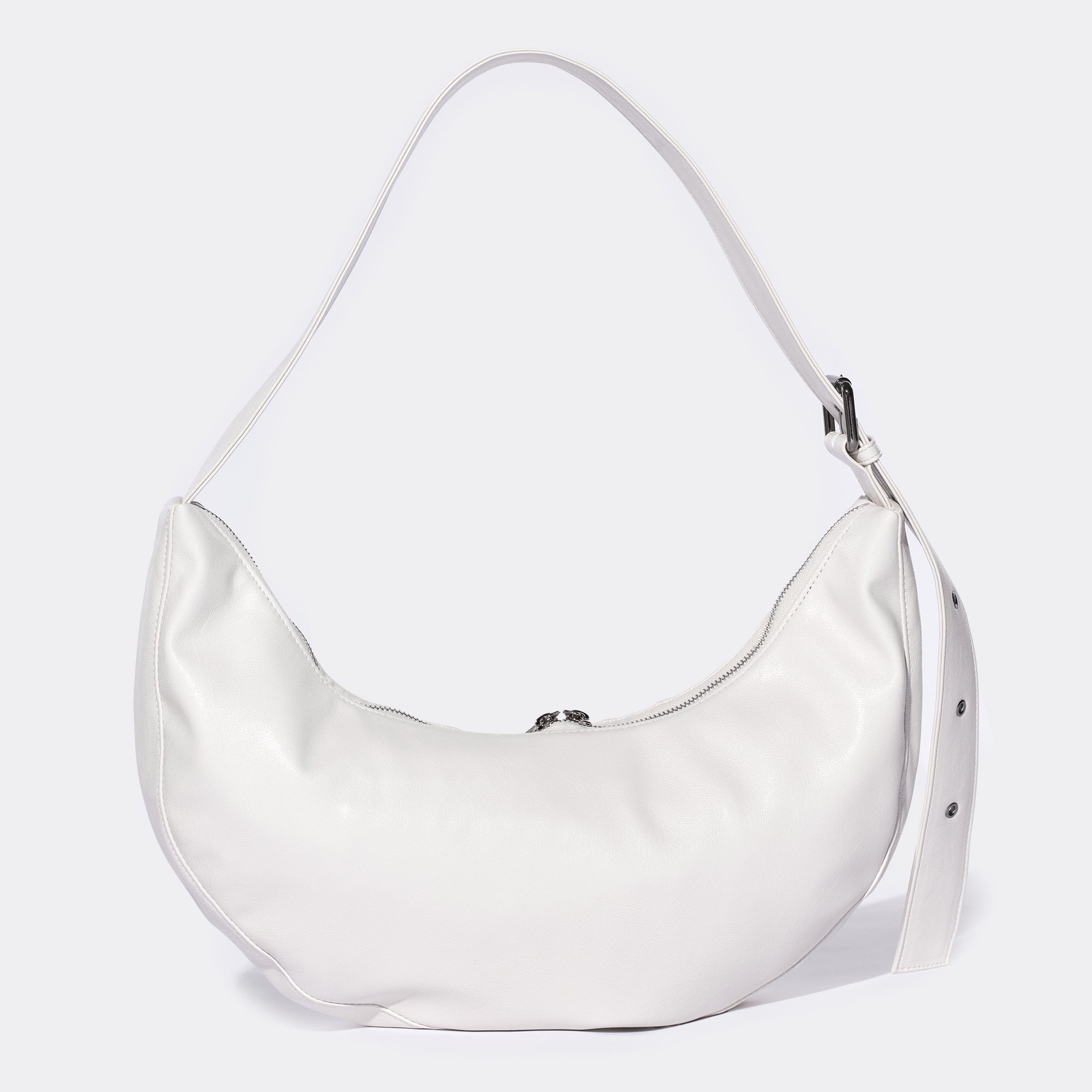 apple sling bag M goat cream