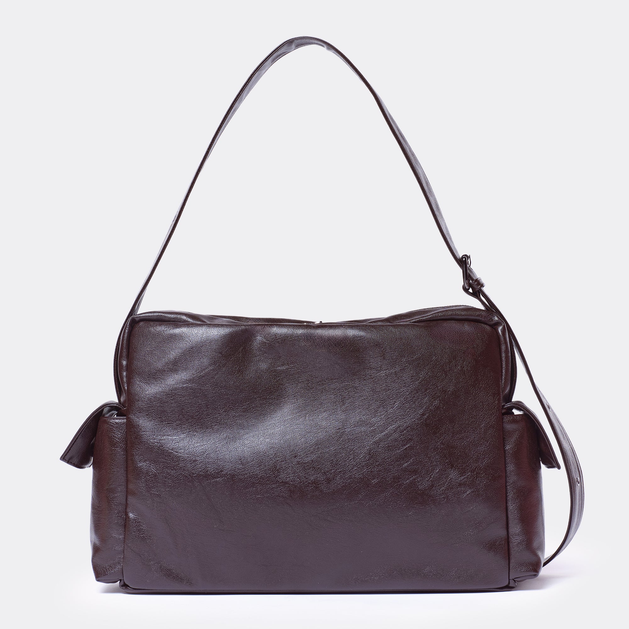 cross utility bag L goat chocolate