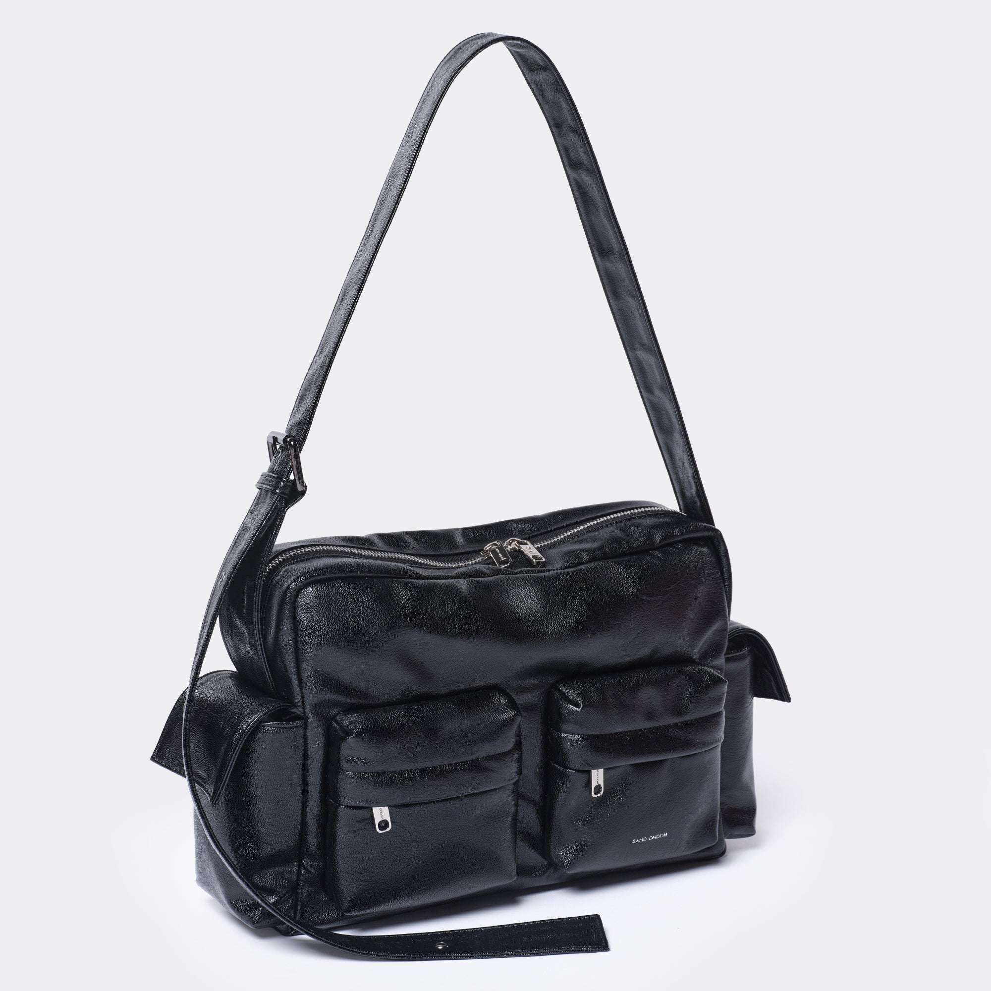 cross utility bag M goat black