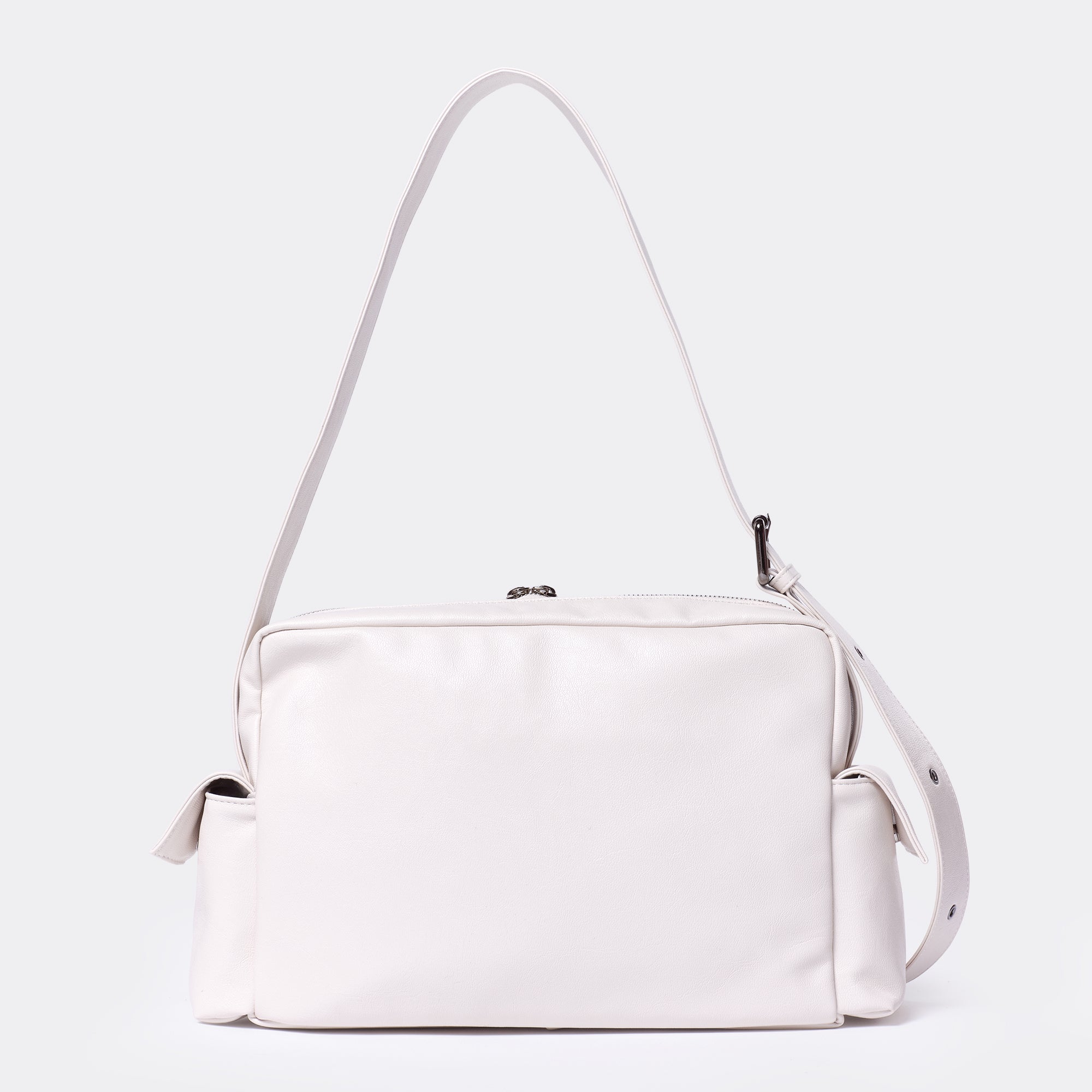 cross utility bag M goat cream