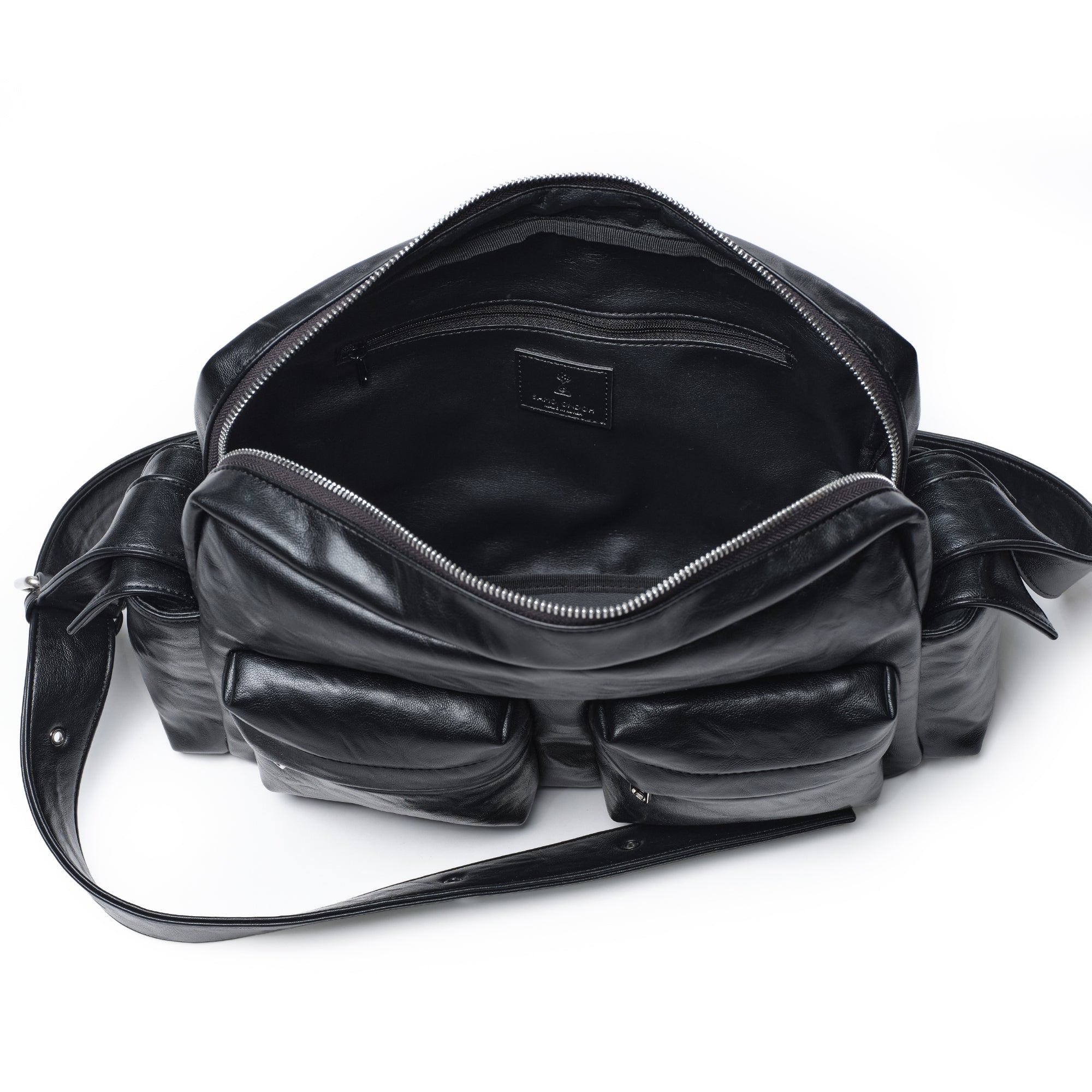 cross utility bag M baked black
