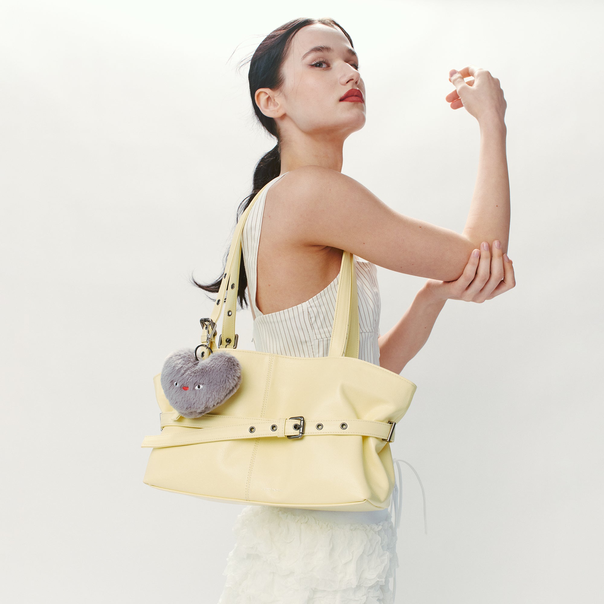 le belt bag M goat lime