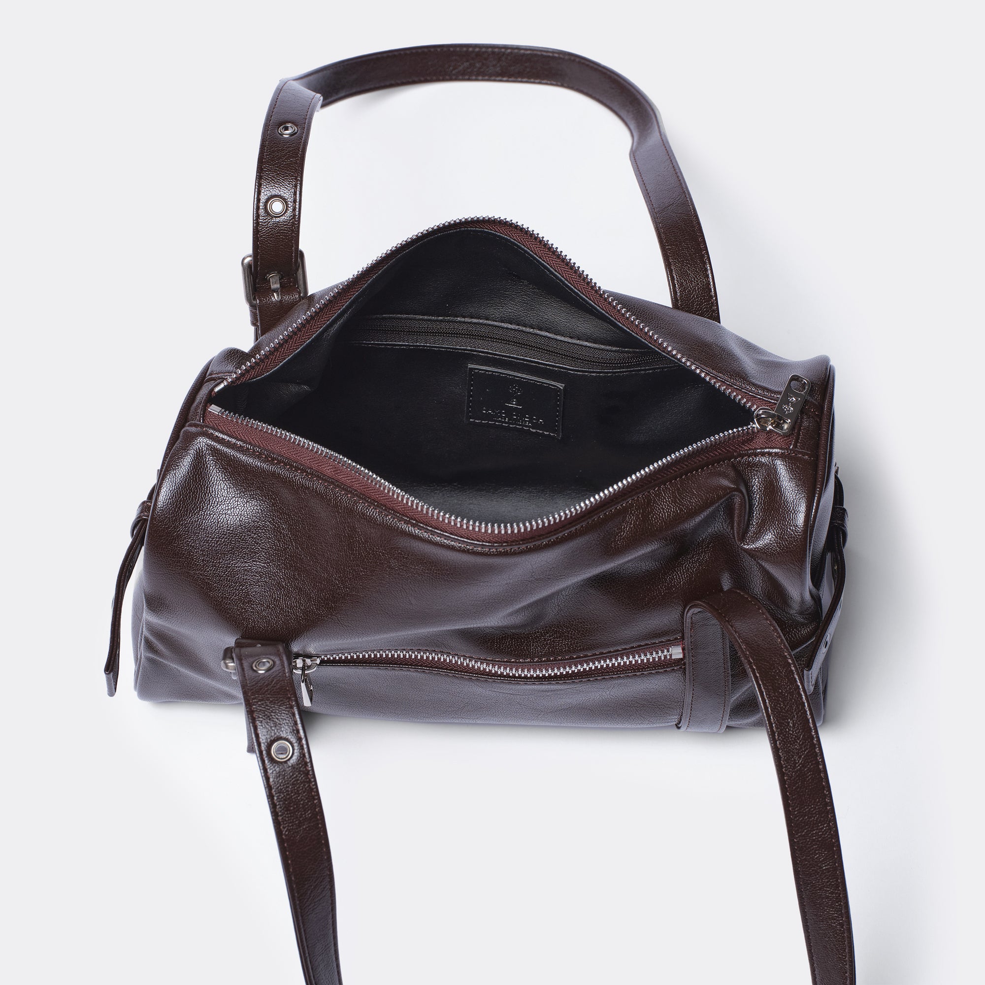 (restock Nov 4) museum bag M goat chocolate