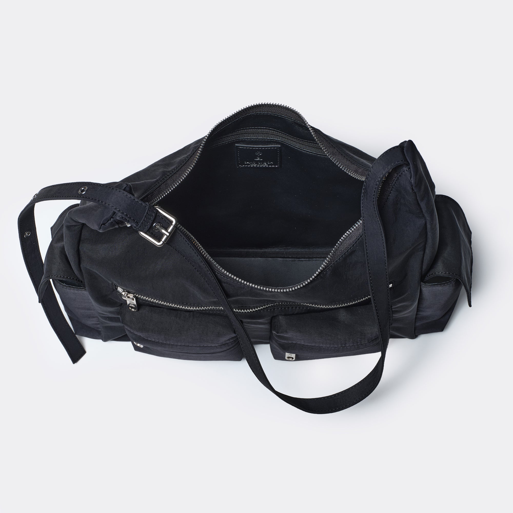 (restock Aug 15) pocket mug bag L nylon black