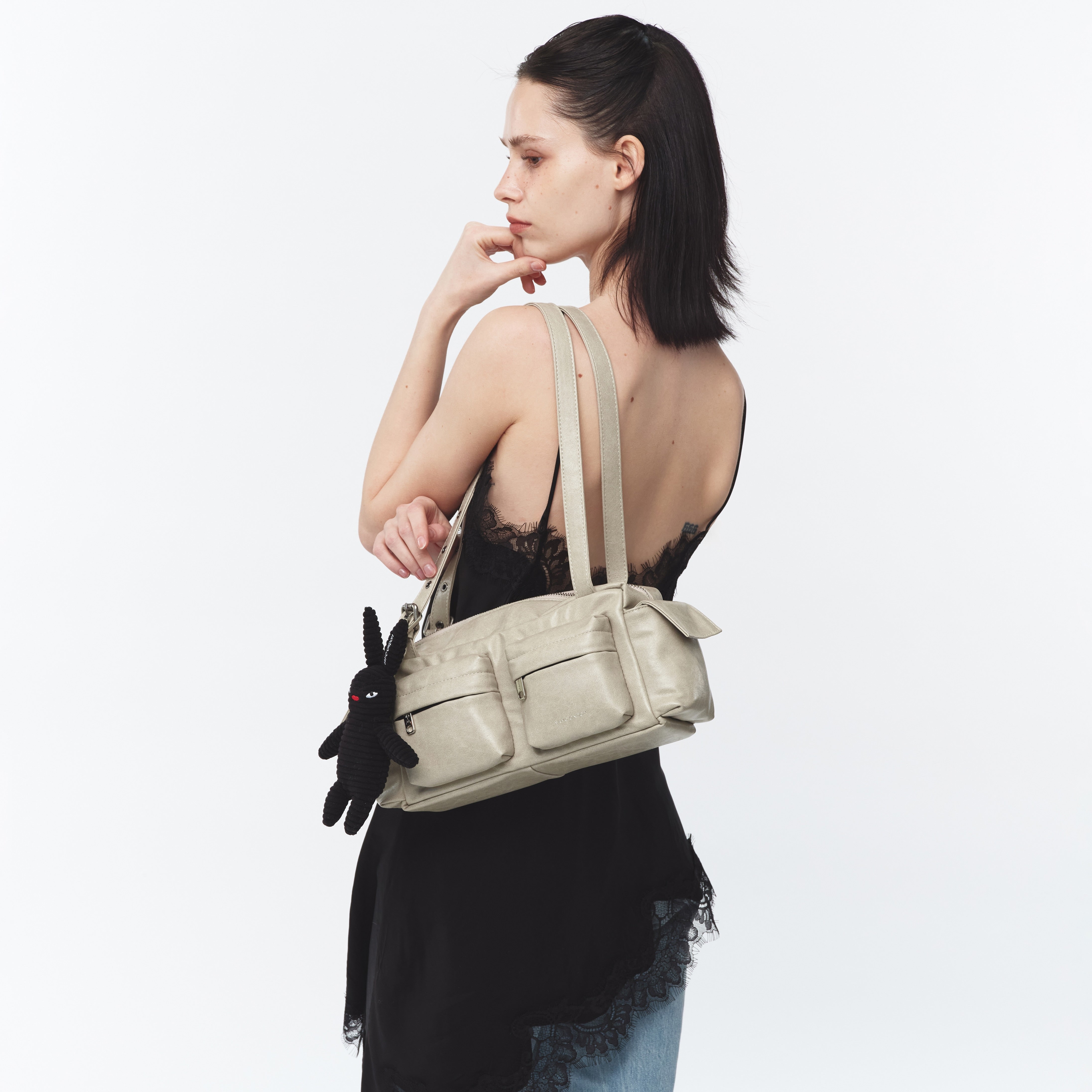 pocket utility bag M veg cream