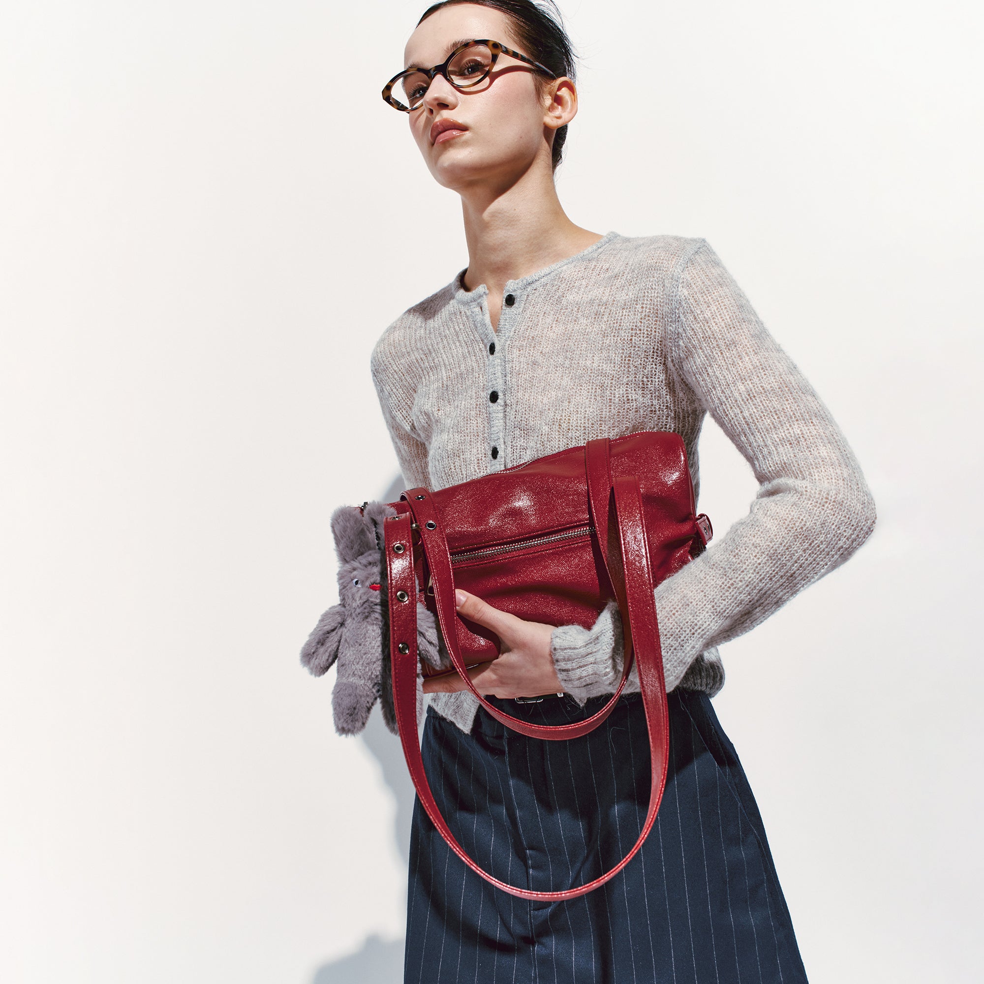 museum bag M goat red