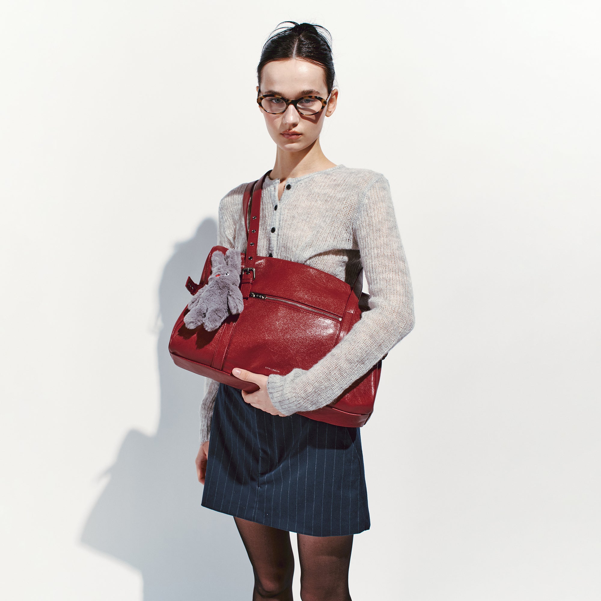 museum bag L goat red