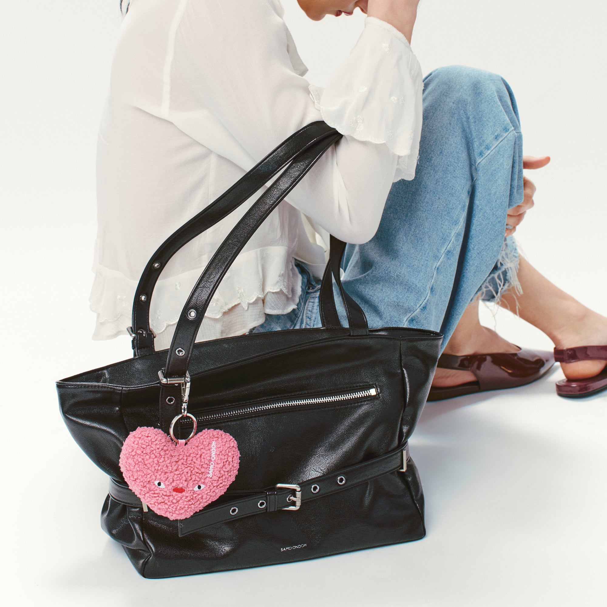 corset bag M goat black