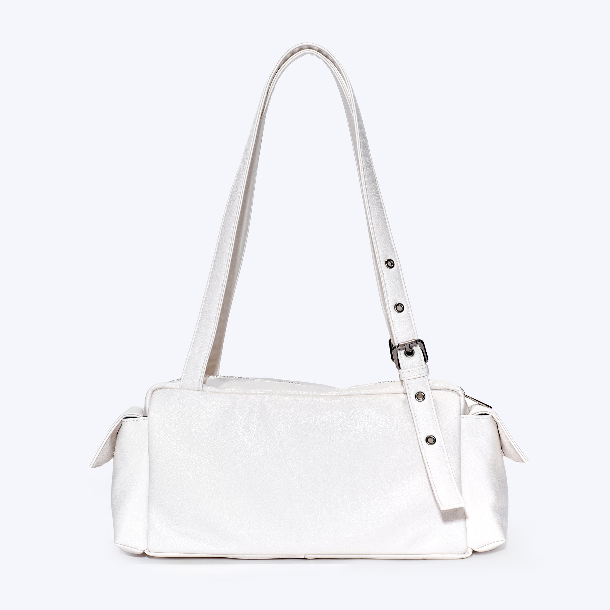 pocket utility bag M goat cream