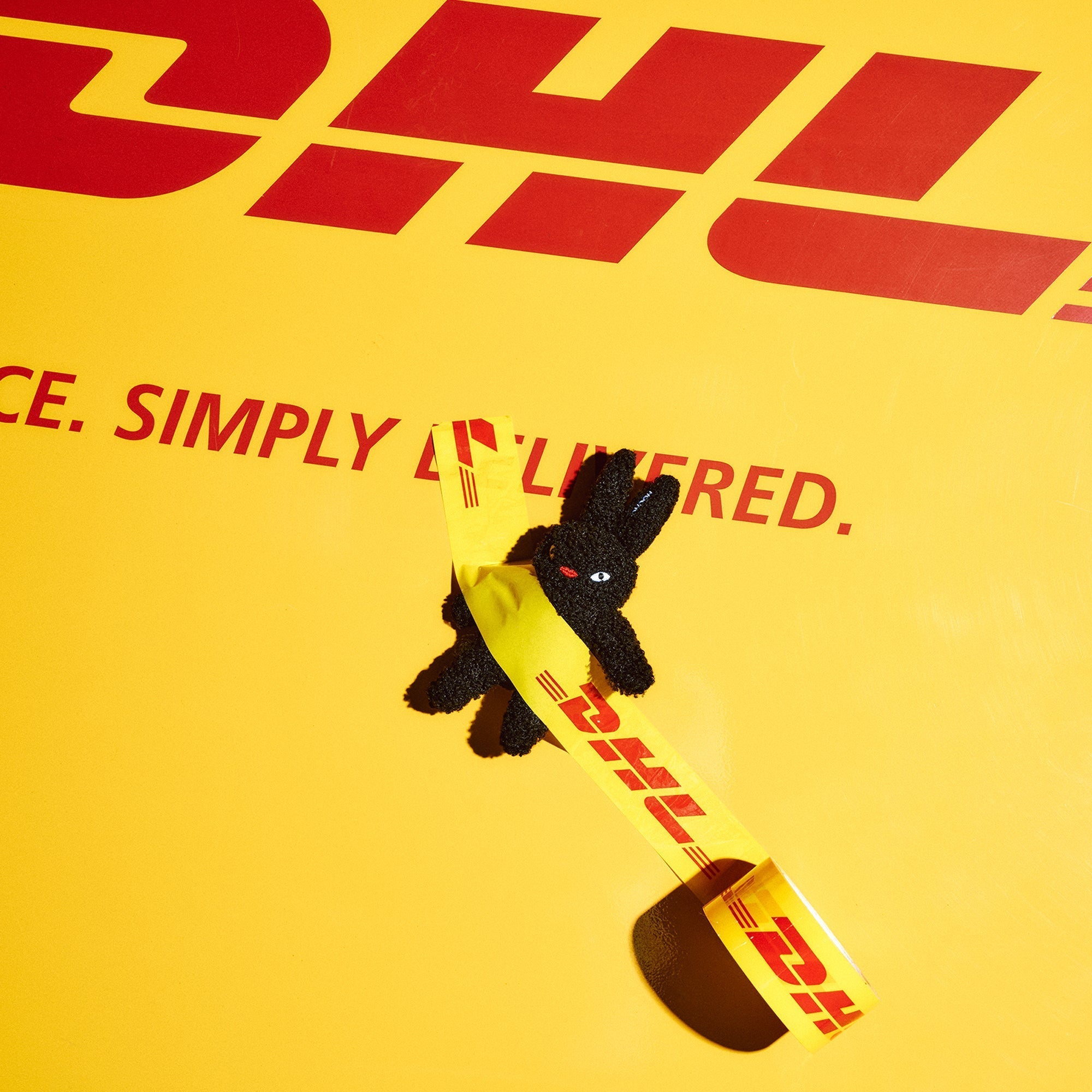 SAMO ONDOH x DHL : 1ST COLLABORATION