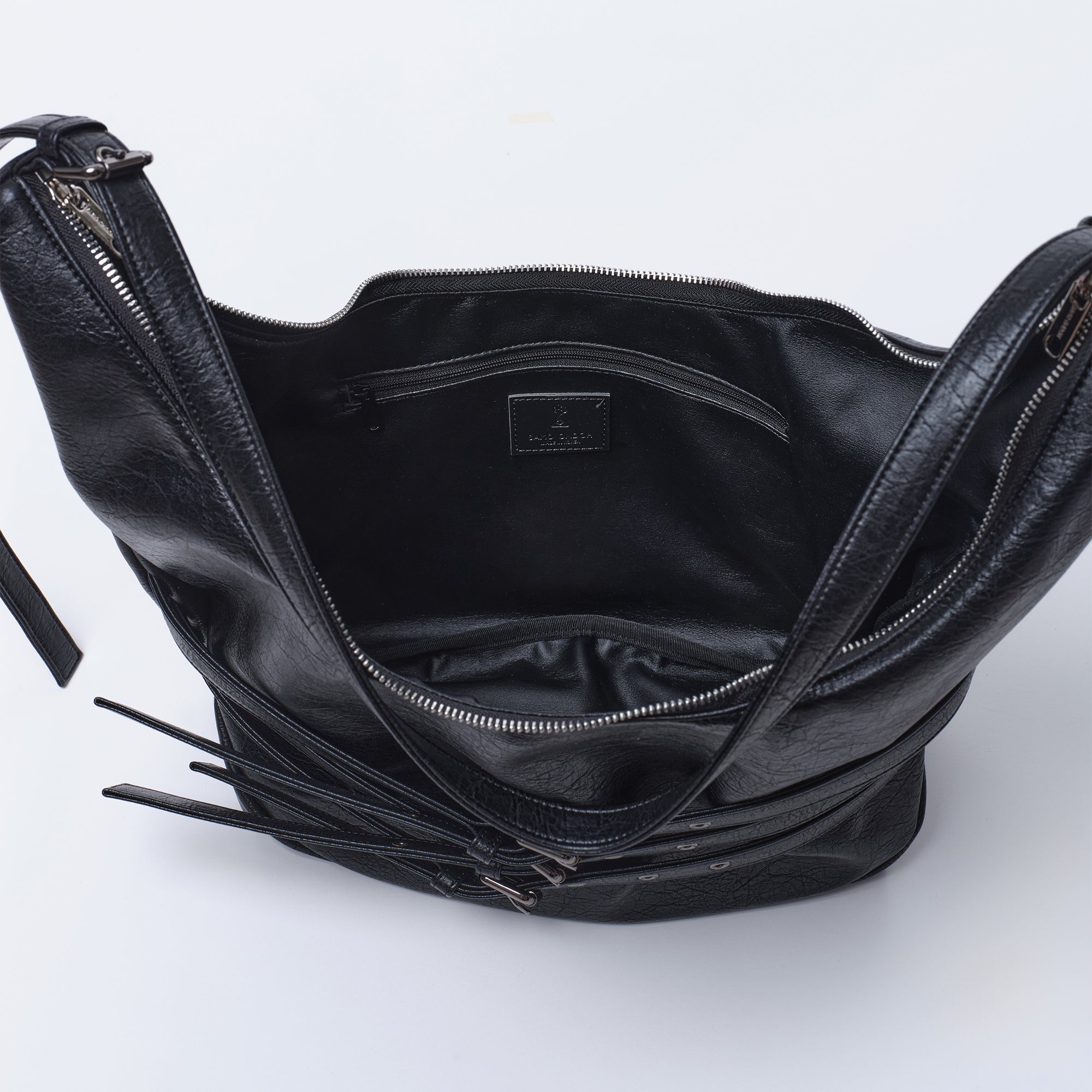 belt apple sling bag L savage black