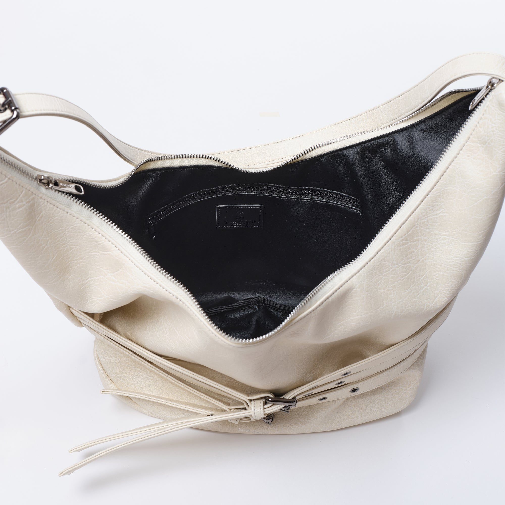 belt apple sling bag L savage cream