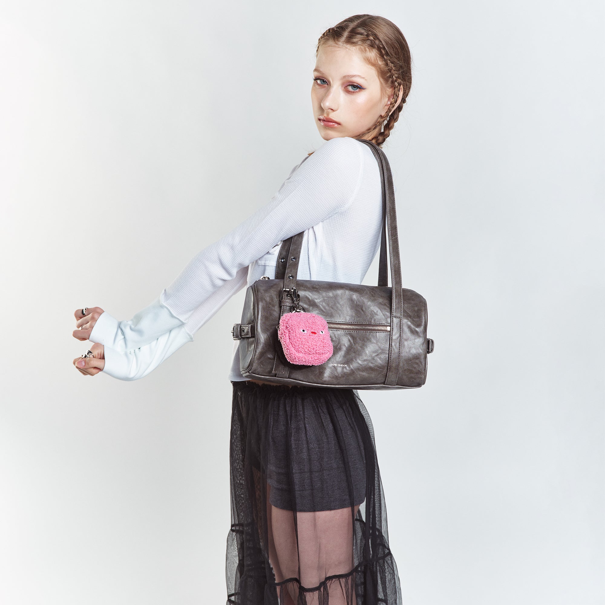 museum bag M baked gray