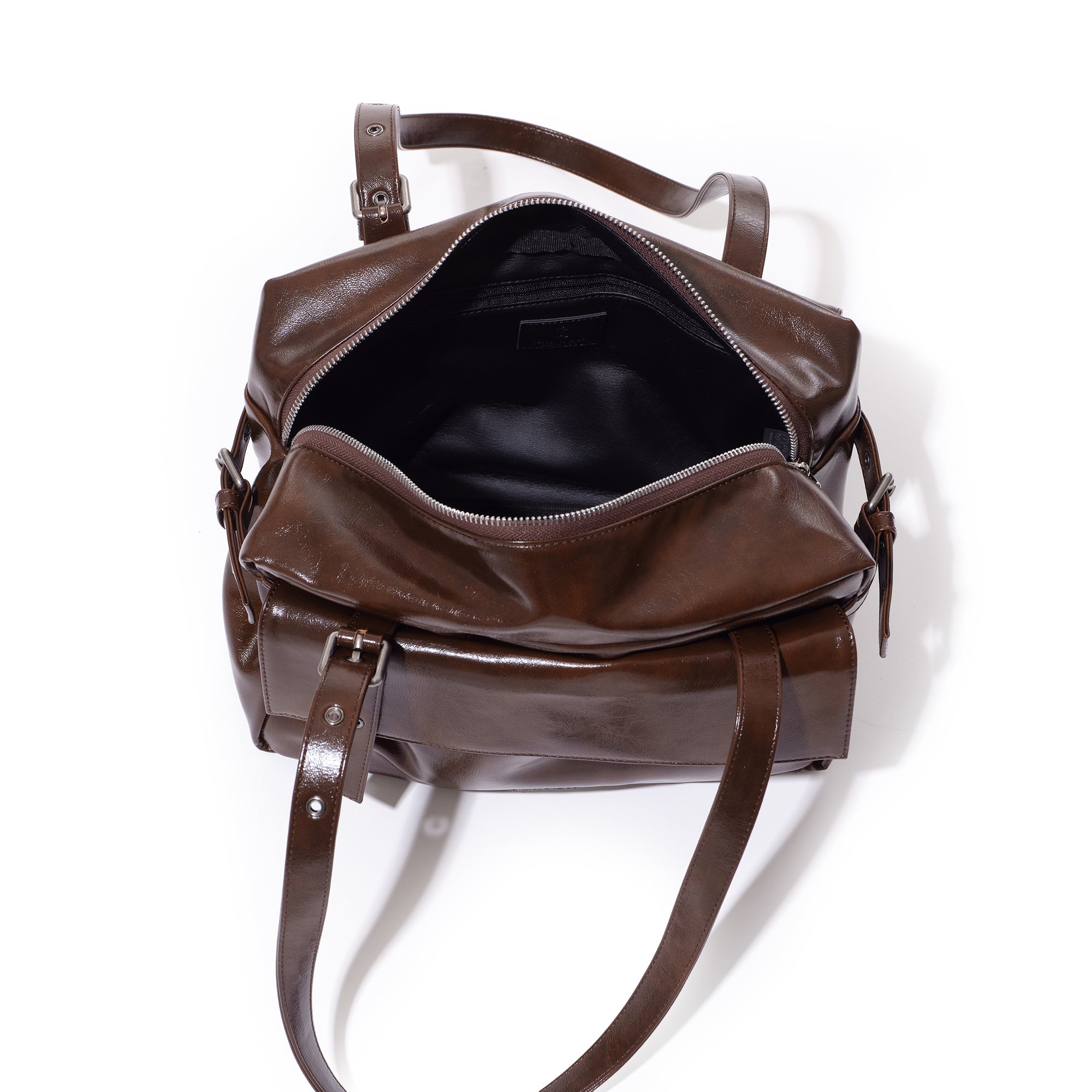(restock soon) deca utility  bag M vampire walnut