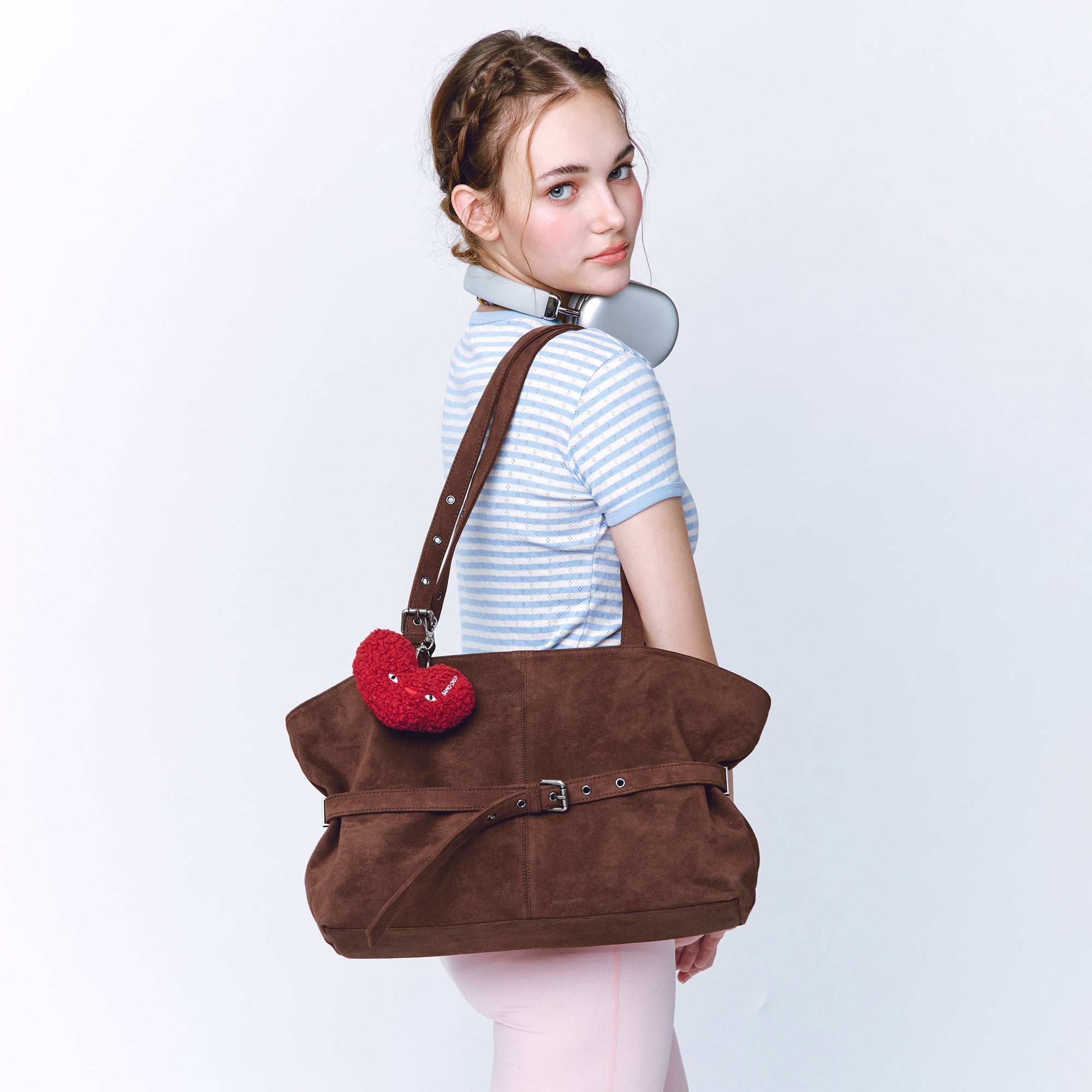 le belt bag L suede brown