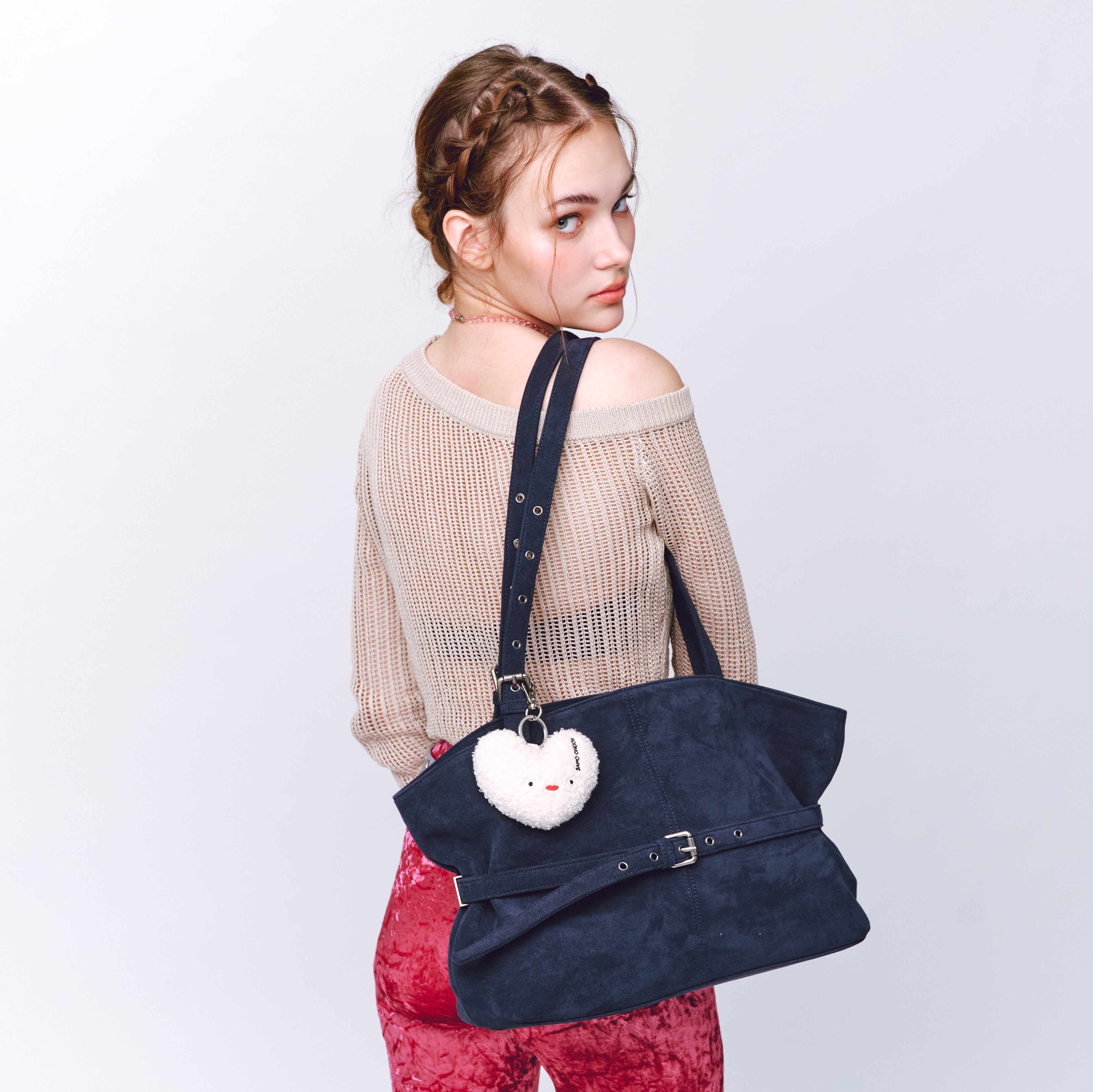 le belt bag M suede navy