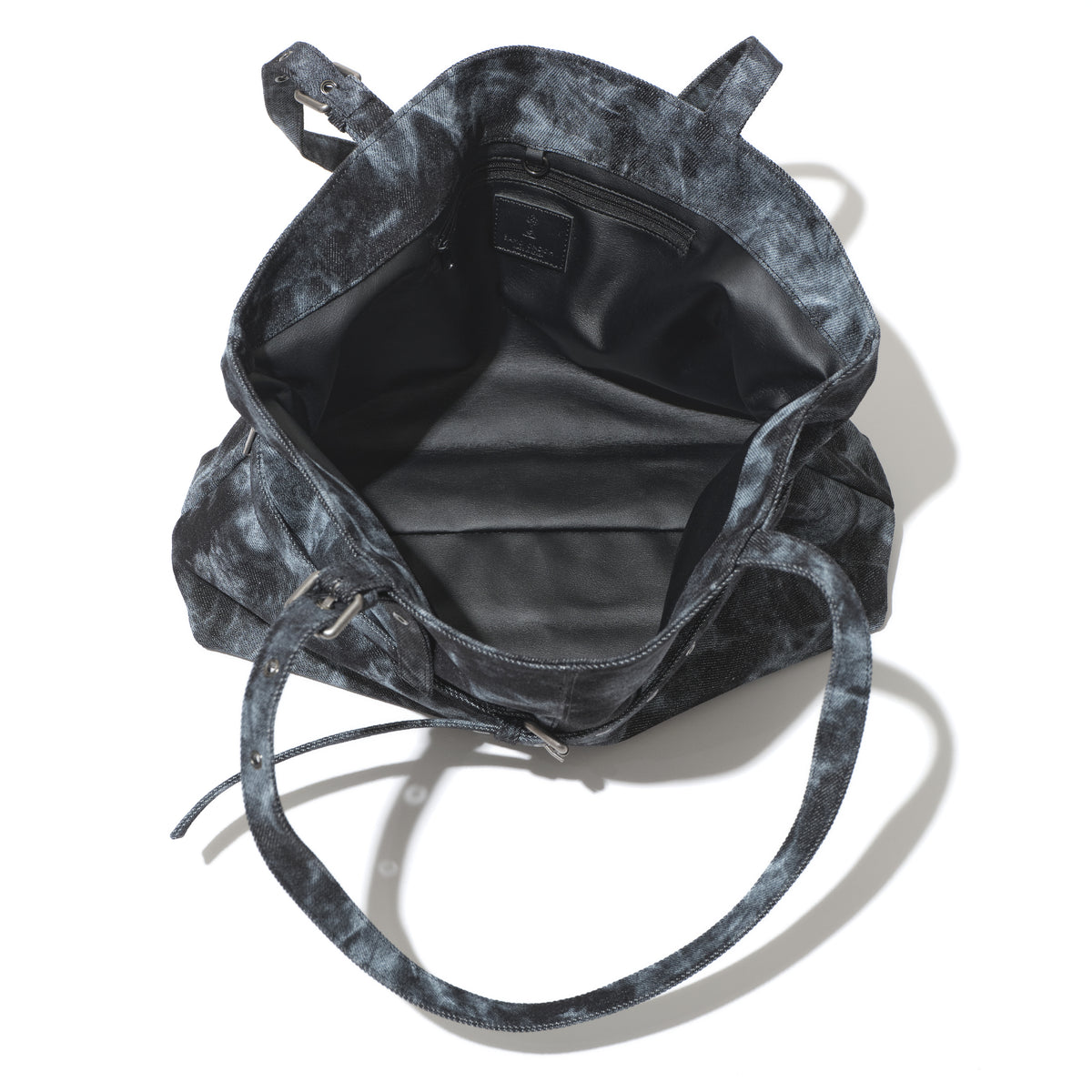 (restock Oct 16) le belt bag L wave black