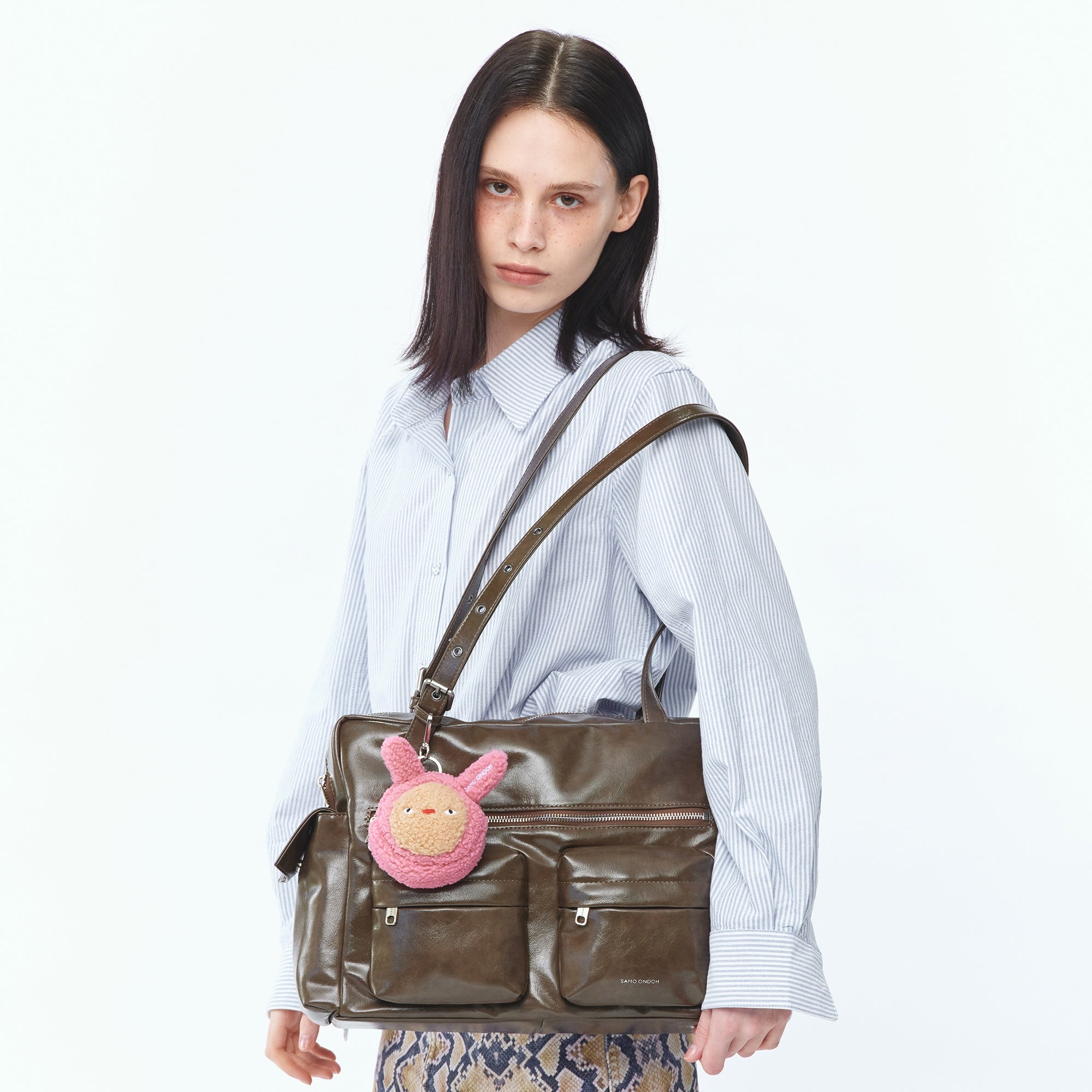 pocket utility bag L vampire coffeemilk