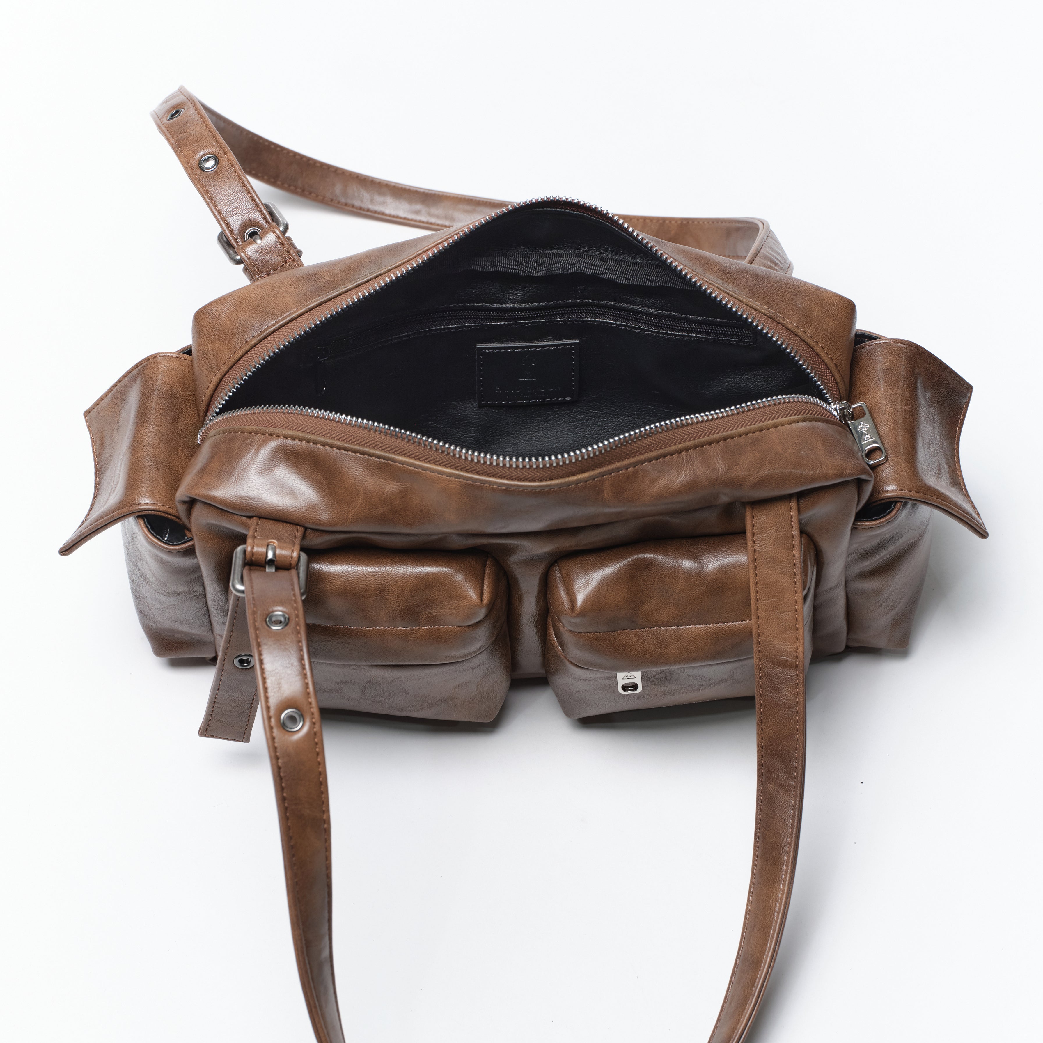 pocket utility bag M baked tan