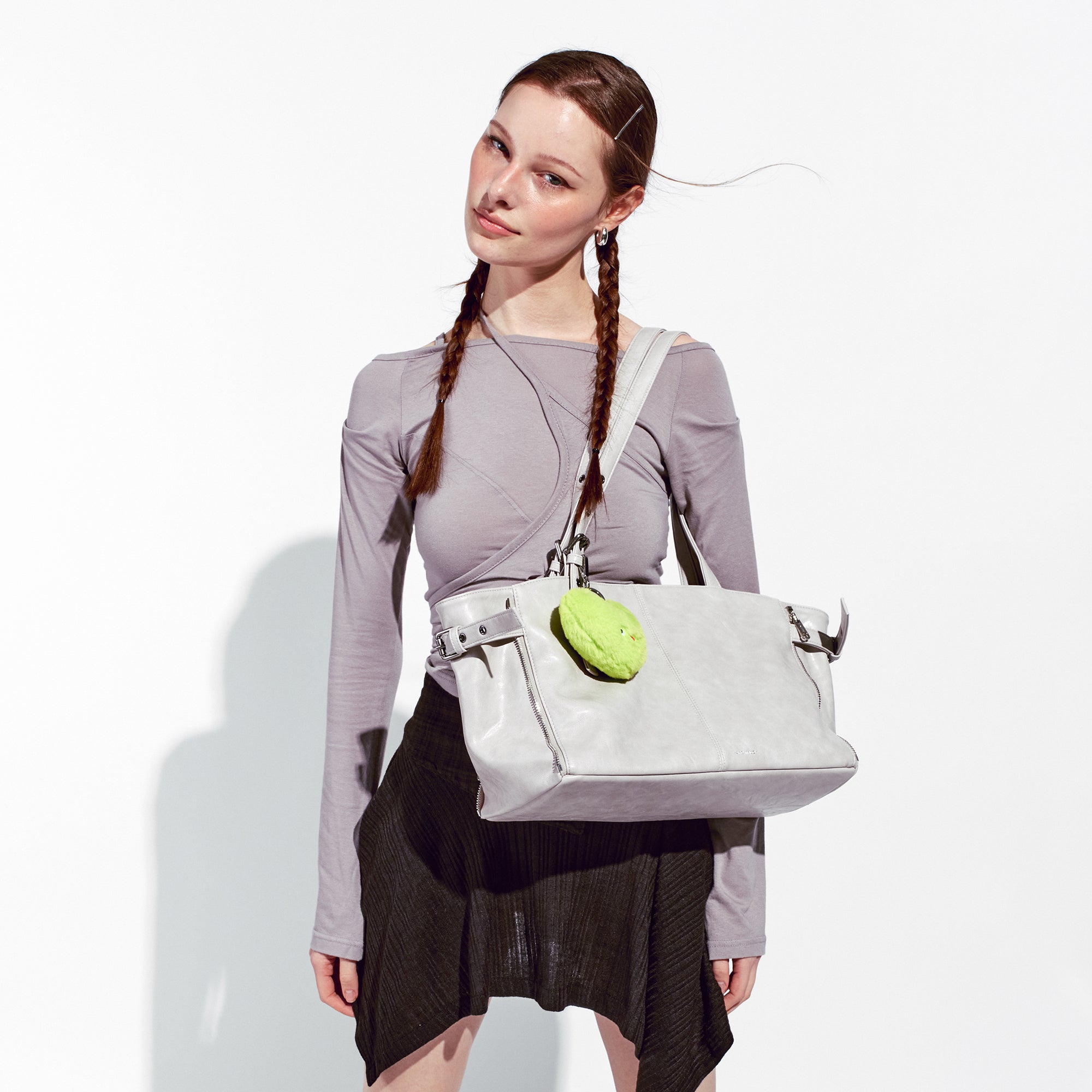 zipper shopper bag M baked powder